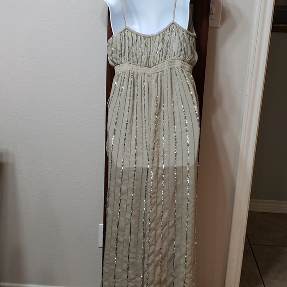 Jumpsuit - Picture 2 of 5